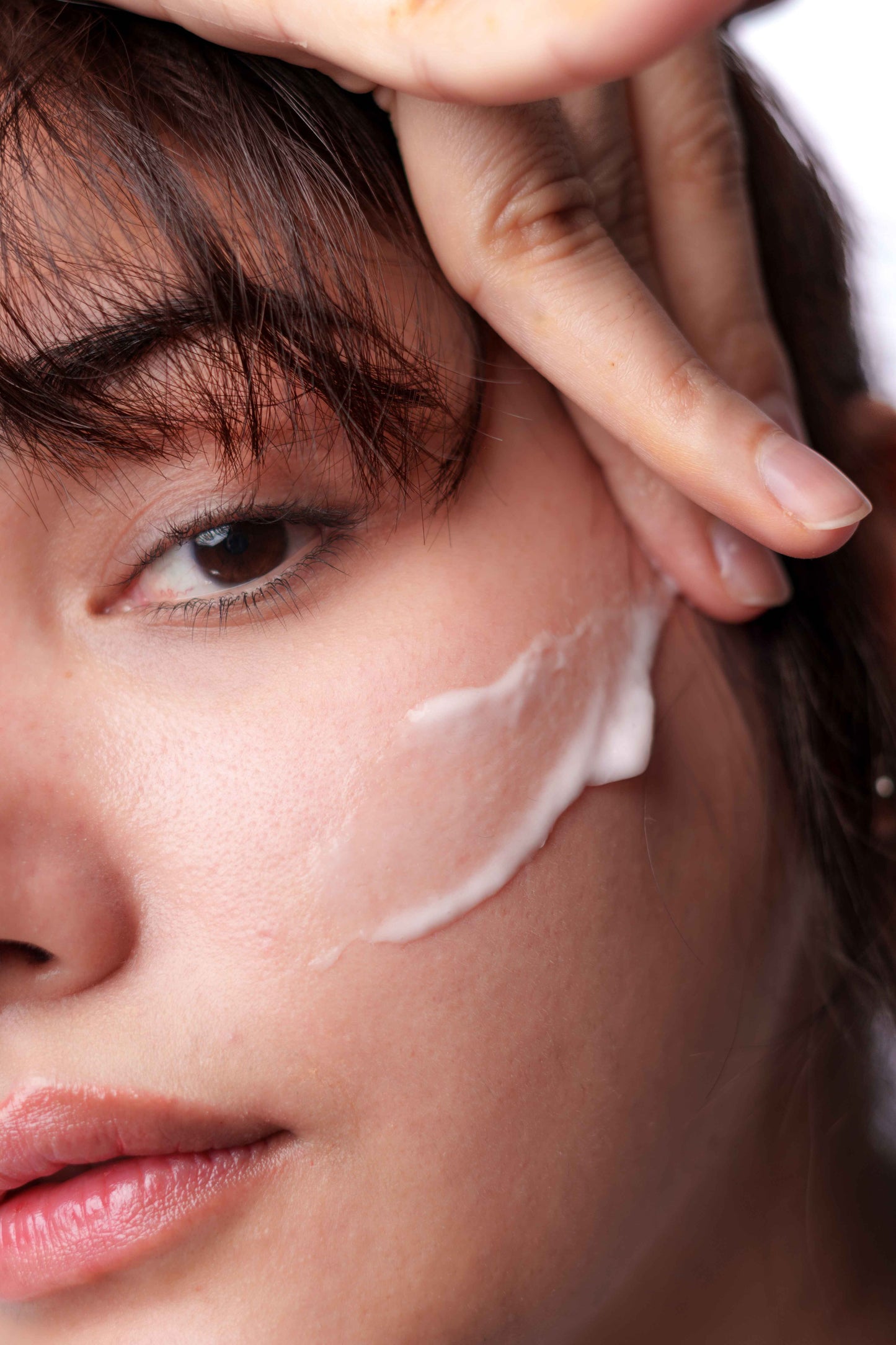 Red Mornings | AHA BHA Exfoliating Gel Cleanser